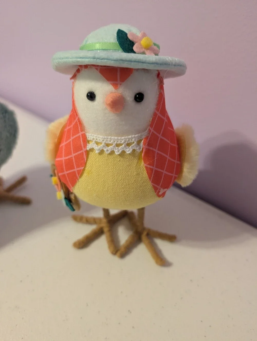 Target Bird Featherly Friends Lot of 2 Spritz Easter 2022 Primrose & Zipp